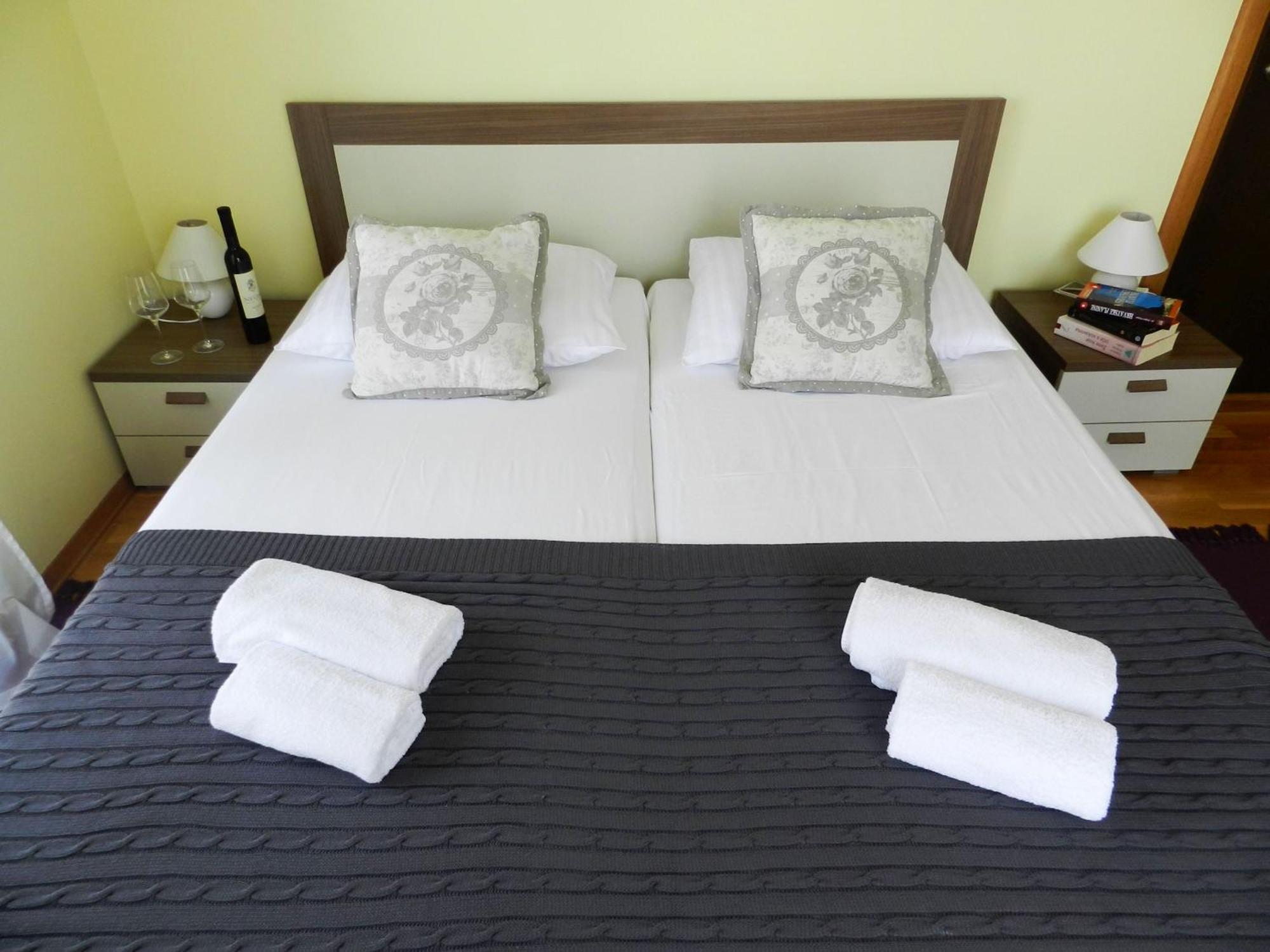 Smaragdna Villa Yourcroatiaholiday Premantura Δωμάτιο φωτογραφία