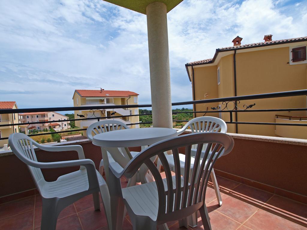 Smaragdna Villa Yourcroatiaholiday Premantura Δωμάτιο φωτογραφία
