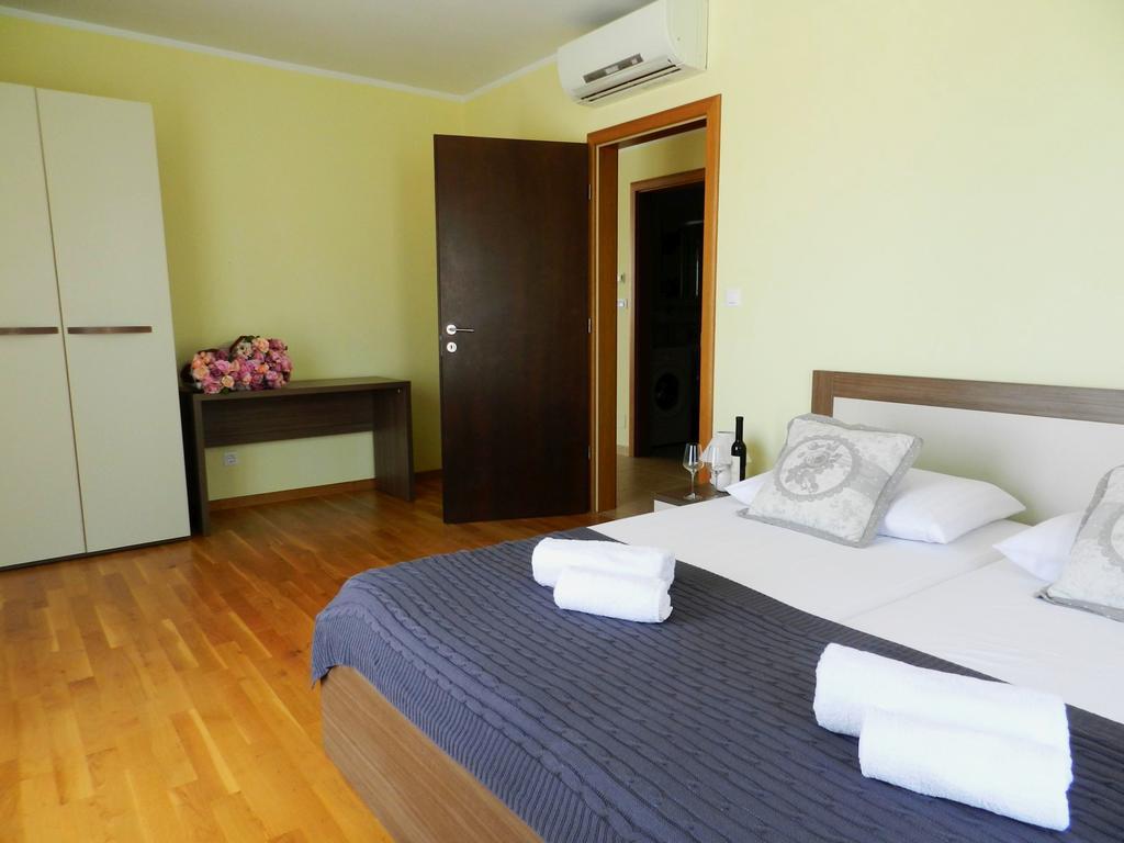Smaragdna Villa Yourcroatiaholiday Premantura Εξωτερικό φωτογραφία